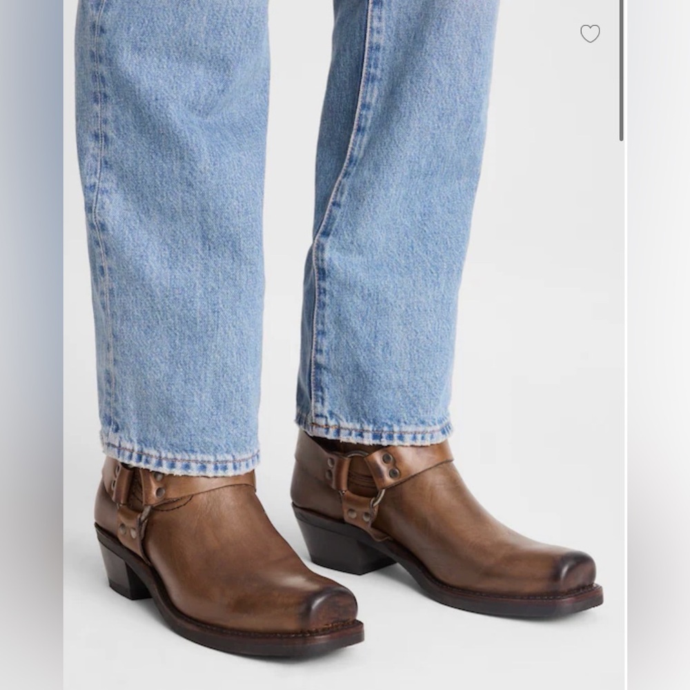 Frye Harness 8R size 9 Boots NY503 $468